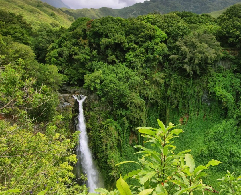 bluehawaiian full maui helicopter tour makahiku falls on maui slide