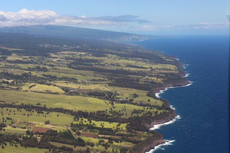 bluehawaiian thrilling big island helicopter hamakua coast