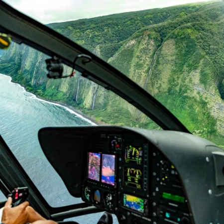 bluehawaiian thrilling big island helicopter hamakua coast helicopter