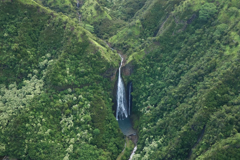 maunaloahelicoptertours jurassic fall