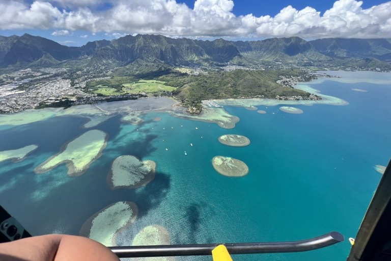 maunaloahelicoptertours oahu aerial photo tour kaneohe bay