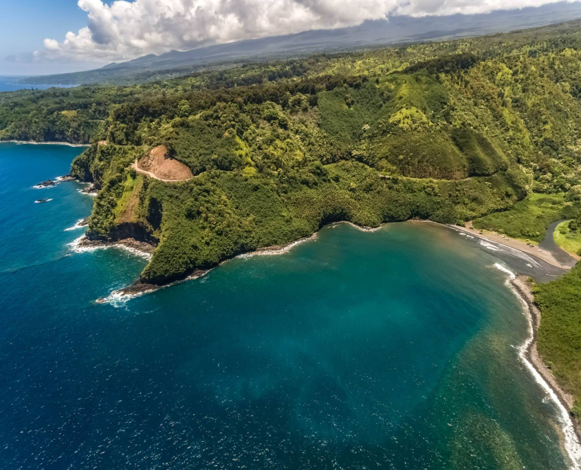 Road to Hana Maui Aerial Helicopter Haunama Bay A shutterstock