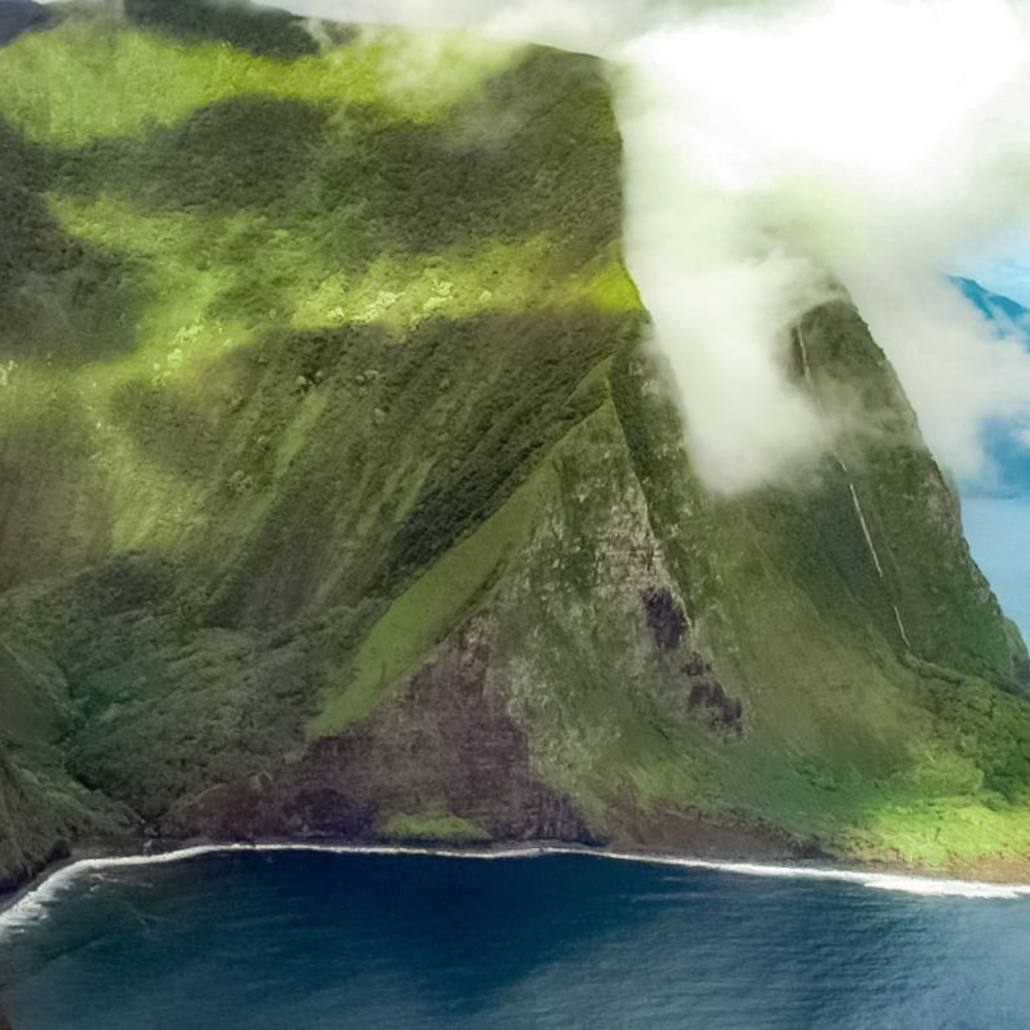 air maui molokai cliffs helicopter tour 