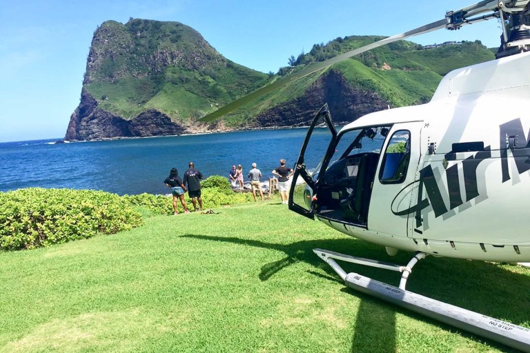 airmaui maui doors off helicopter tour landing to take photo