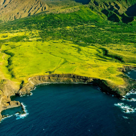 airmaui molokai helicopter tour the west maui mountain product image