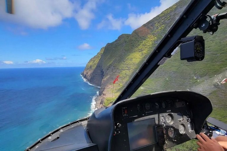 airmaui west maui molokai special west maui mountains 