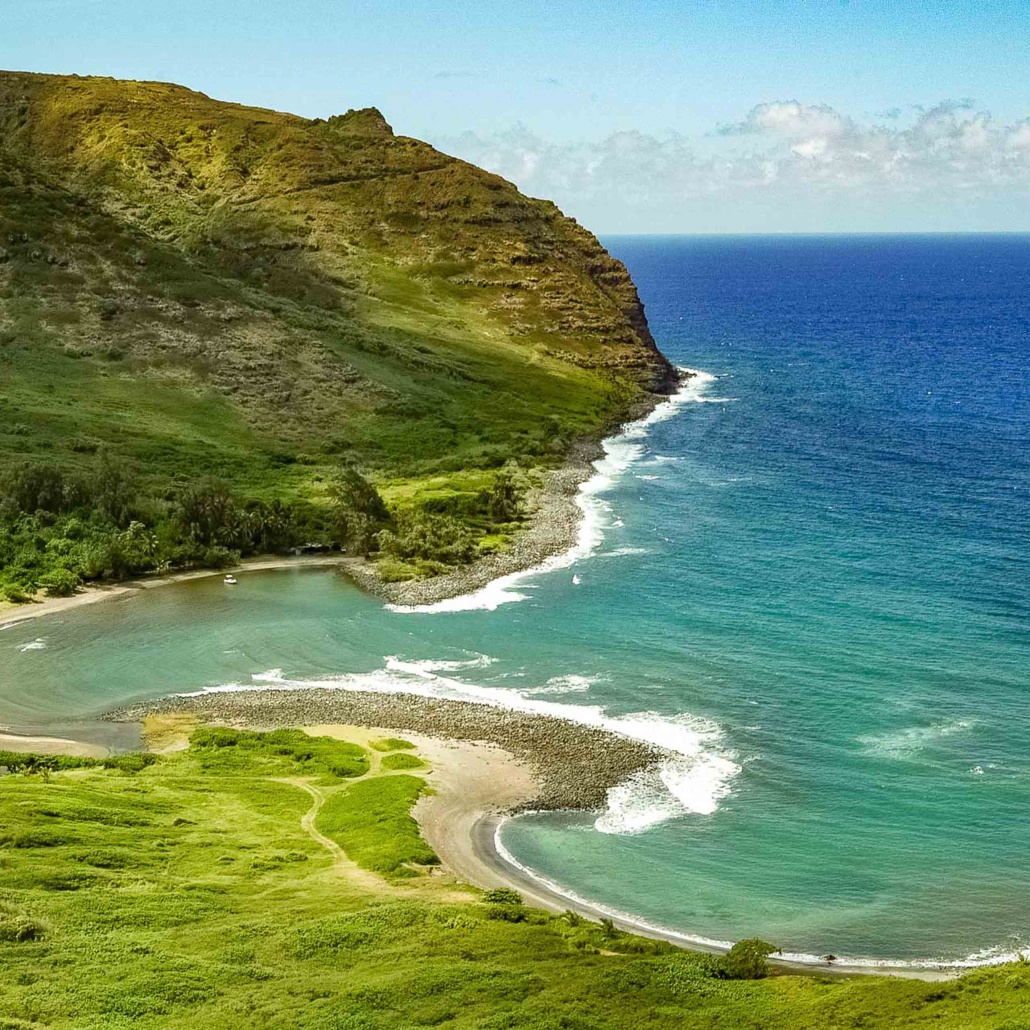 halawa valley beach molokai