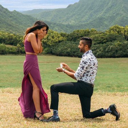 a romantic and scenic flight to the perfect spot for proposing oahu rainbow helicopters