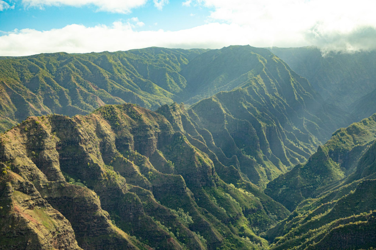 waimea canyon state park the most beautiful places on earth kauai