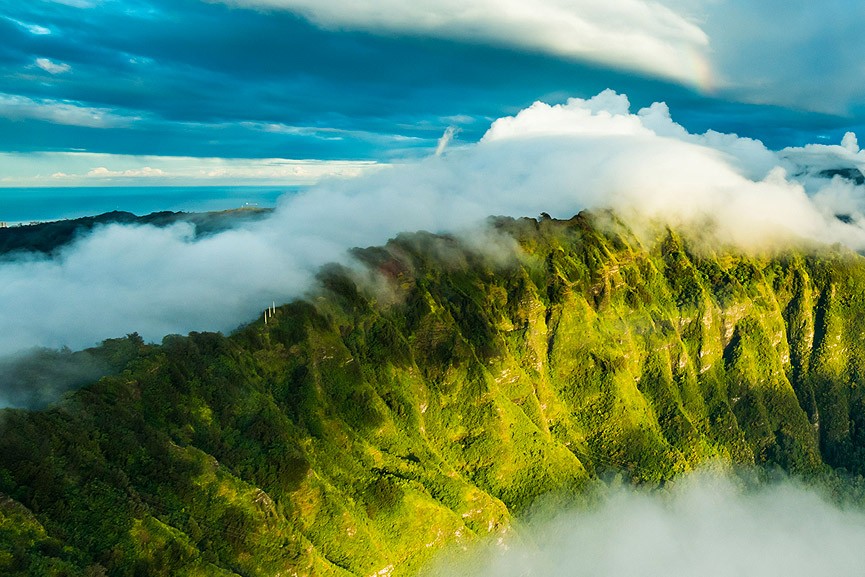 an unforgettable helicopter tour of oahu rainbow helicopters