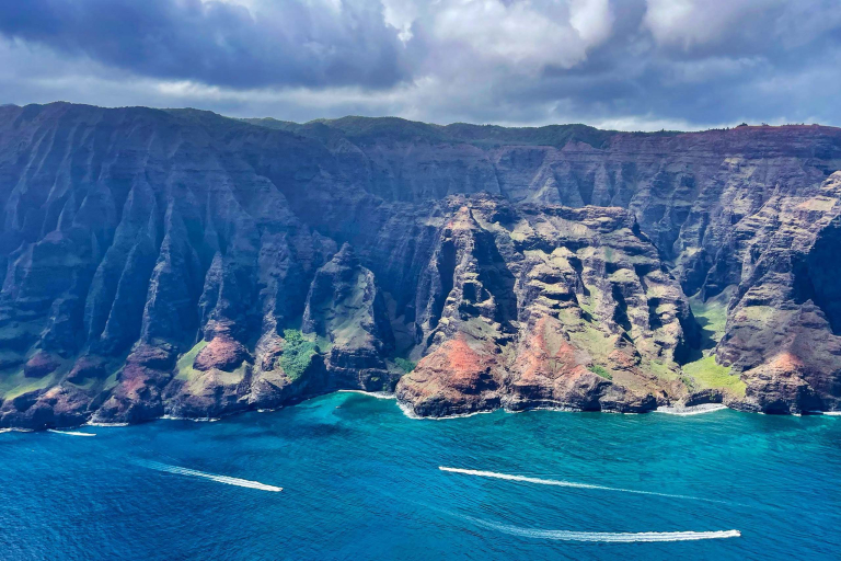 na pali coast one of the best sights on kauai hawaii feature