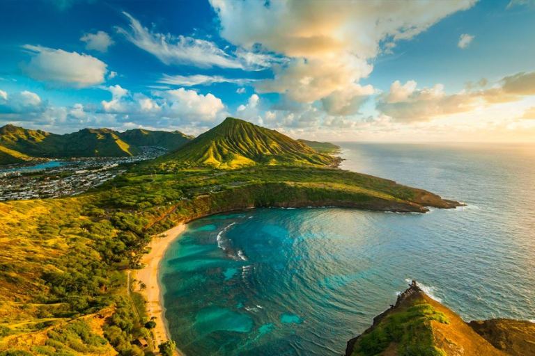 see hanauma bays well known reefs oahu hawaii