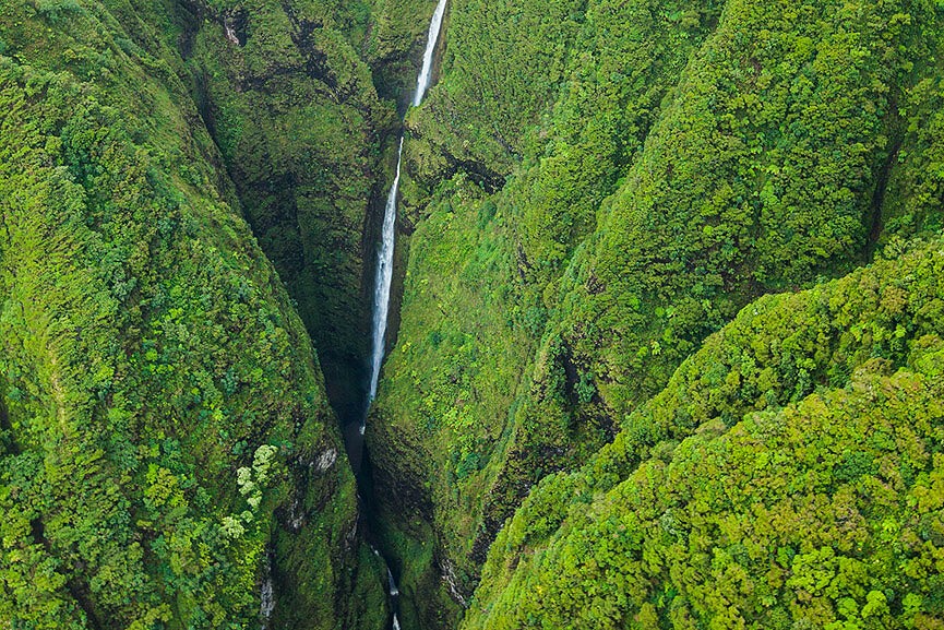 see the majestic sacred falls rainbow helicopters oahu hawaii