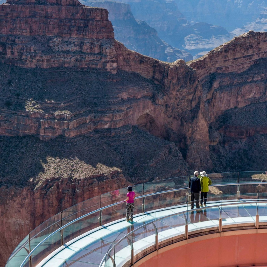 helicoptertours skywalk odyssey guests