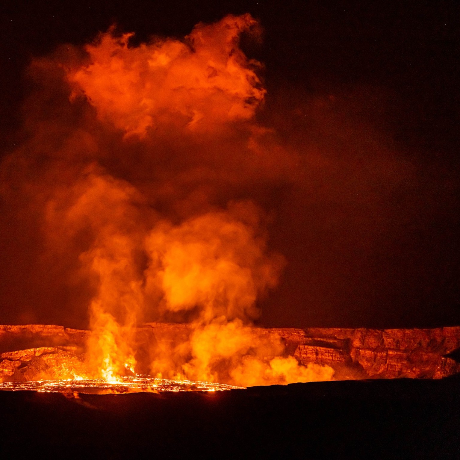 Kohala Volcano Landing Expedition Helicopter Tour