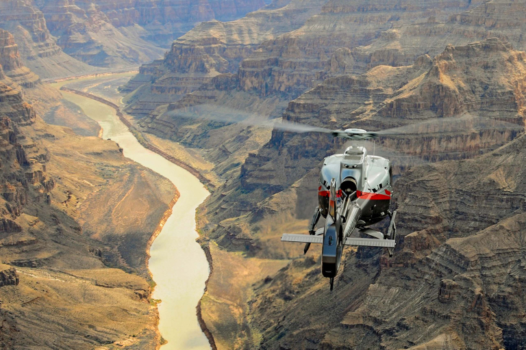 maverickhelicopter grand canyon discovery grand canyon west fly over