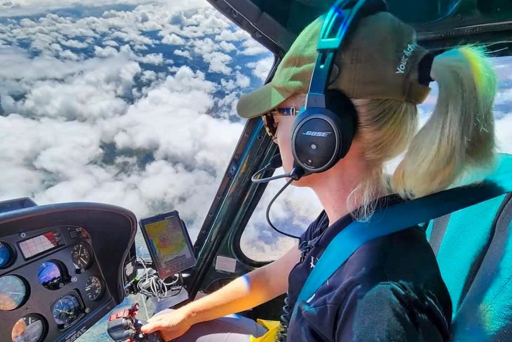 safarihelicopters volcanoes national park safari women pilot
