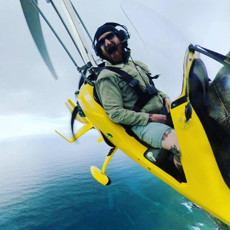 flyskylandair learn to fly a gyroplane guest having good trip