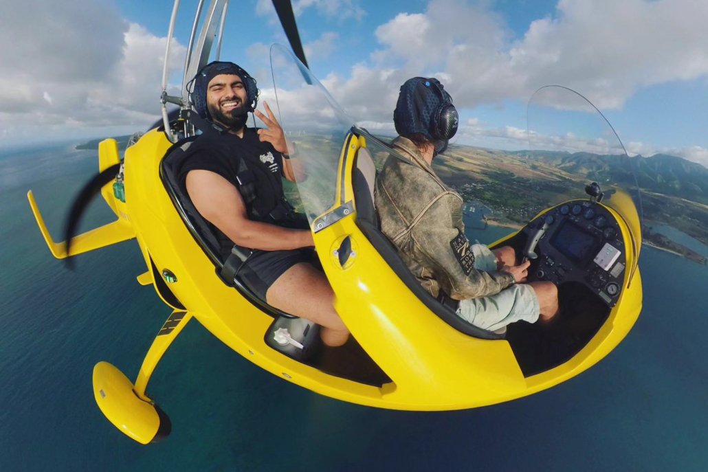 flyskylandair learn to fly a gyroplane taking selfie