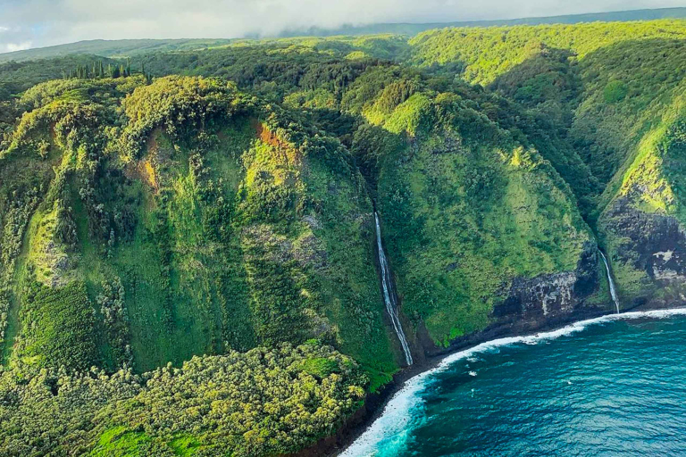 bluehawaiian fly over hilo waterfalls cliffs and valleys our feature kohala coast