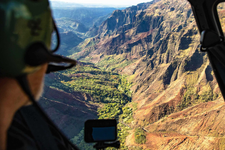 best of kauai private day waimea canyon helicopter